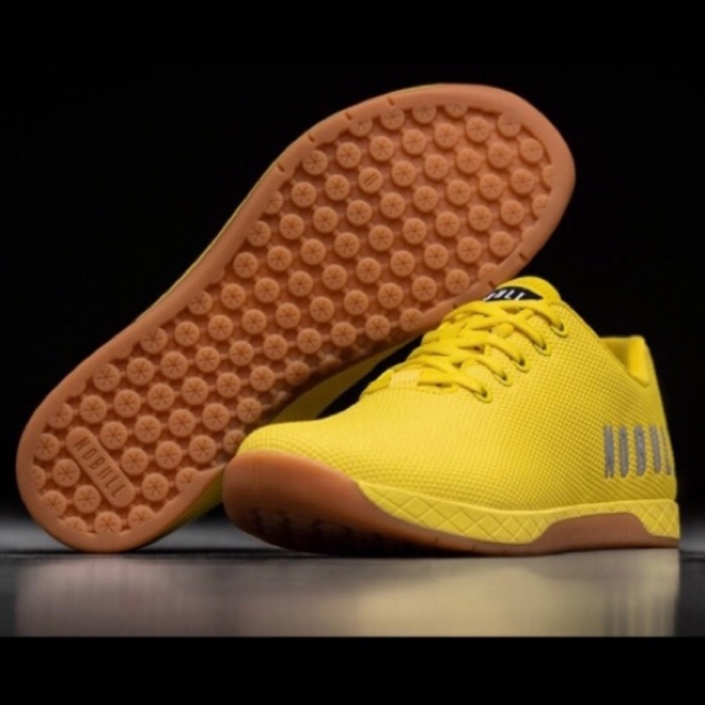 ISO NOBULL RUBBER DUCKY TRAINER